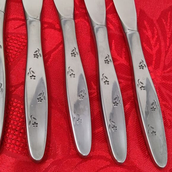 8 Stainless Steel Butter Knives Floret by Easterling Tuscan Ware Flatware 9" - Picture 4 of 12